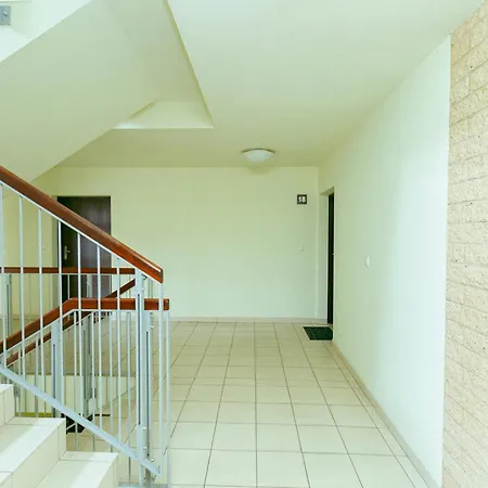 Marina Dla 6 Osob - Bezplatny Parking - Dwie Lazienki - Duzy Taras - Ekspres - Better דירה *