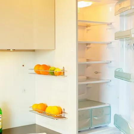 Marina Dla 6 Osób - Bezpłatny Parking - Dwie łazienki - Duży Taras - Ekspres - Better