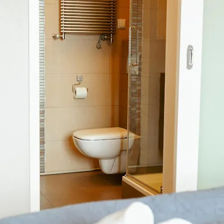 Marina Dla 6 Osob - Bezplatny Parking - Dwie Lazienki - Duzy Taras - Ekspres - Better شقة وارسو